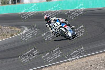 media/Apr-20-2025-AHRMA (Sun) [[393a79c373]]/Race/group 10 early race/Turn 4b/